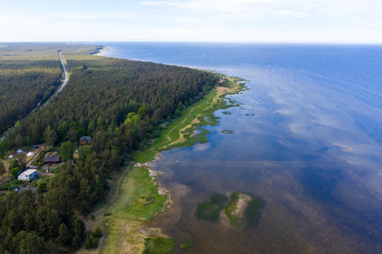 Glempings Berzciema Laguna Berzciems Luaran gambar